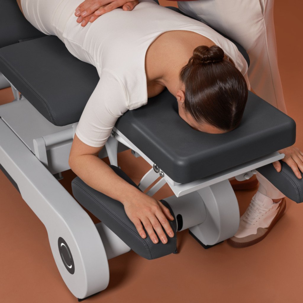 behandeltafel,behandeltafel kopen,kine behandeltafel,massagetafel,elektrische massagetafel,massagetafel kopen